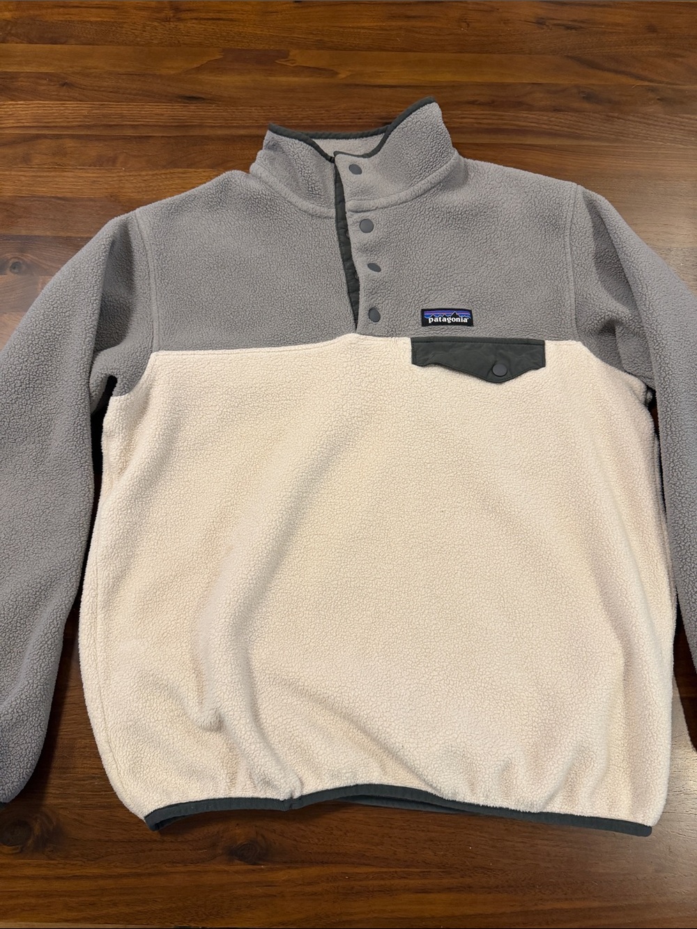 Patagonia fleece pullover coat